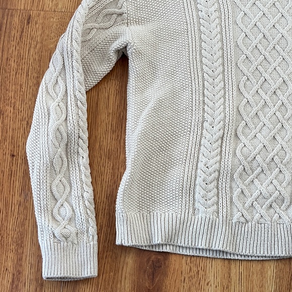 J Crew 100% Cotton Cable Knit Cream Sweater - Picture 3 of 10